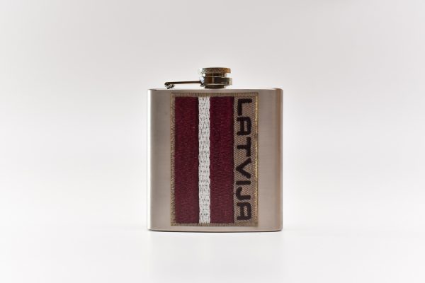 Blašķe "Uzšuve Latvija"