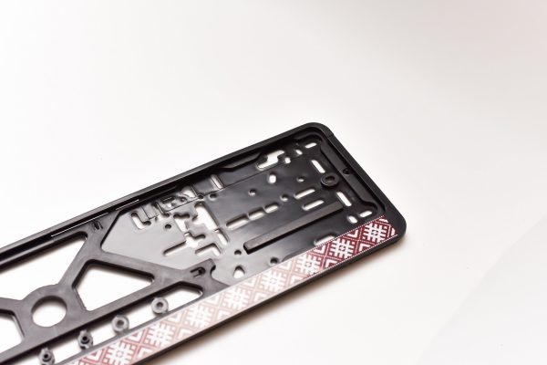 Image00104 Numura turētājs ar latvju rakstu / Melns